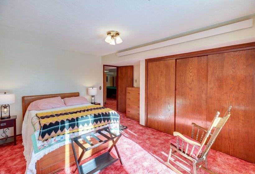 Long Pine Home: 2 Mi To State Recreation Area