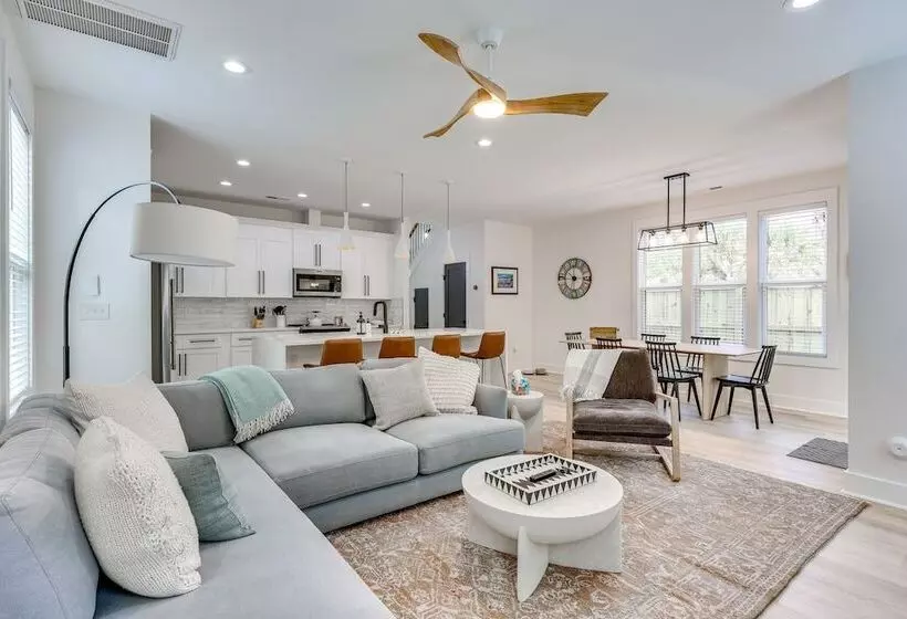 Luxe Wilmington Home: 2 Mi To Historic Downtown