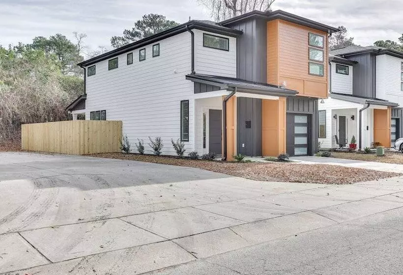 Luxe Wilmington Home: 2 Mi To Historic Downtown