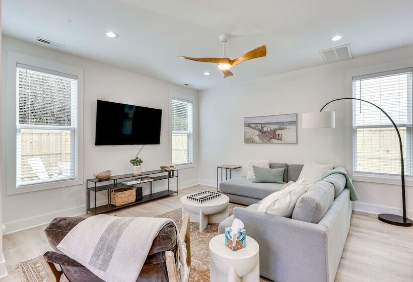 Luxe Wilmington Home: 2 Mi To Historic Downtown