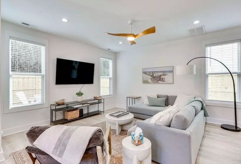 Luxe Wilmington Home: 2 Mi To Historic Downtown