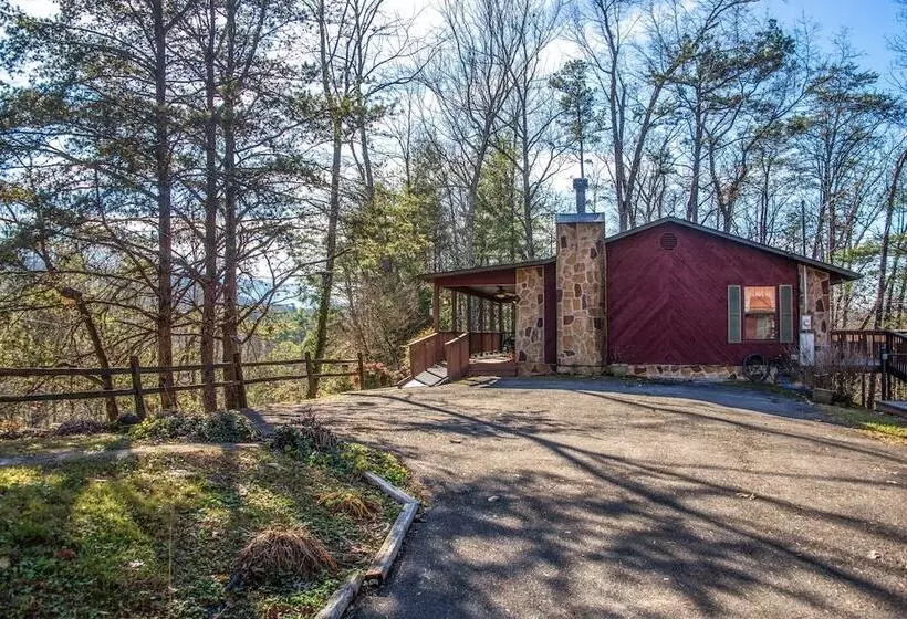 Peaceful 2br In Mountains W/ Private Hot Tub!