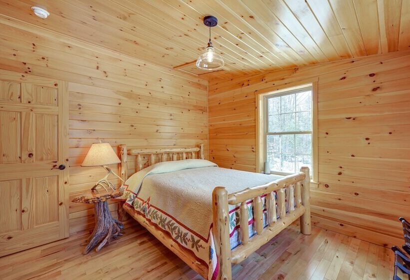 Peaceful Bradford Cabin W/ Pond & Covered Deck!