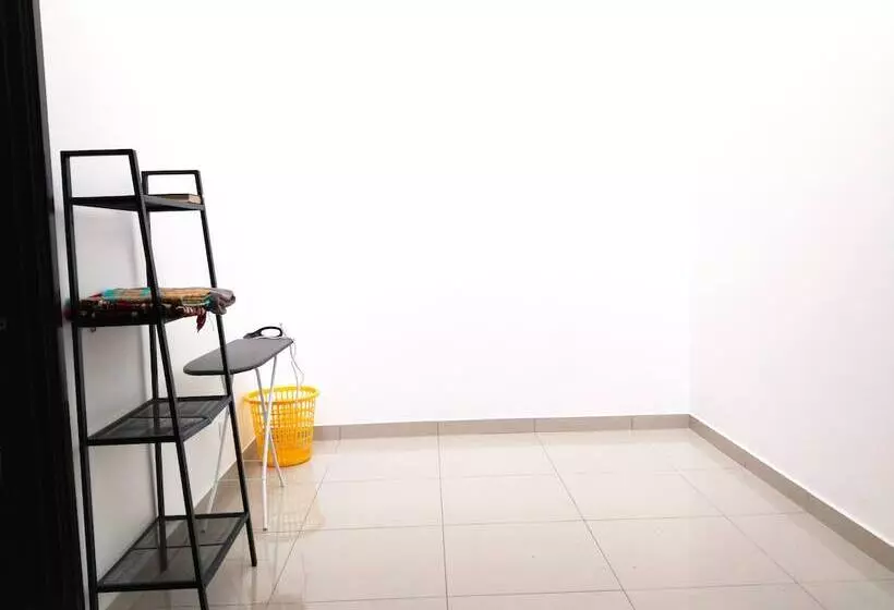 ペンション 10beds Guest House Port Dickson