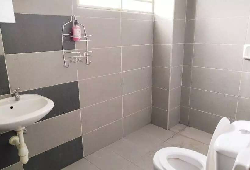 ペンション 10beds Guest House Port Dickson