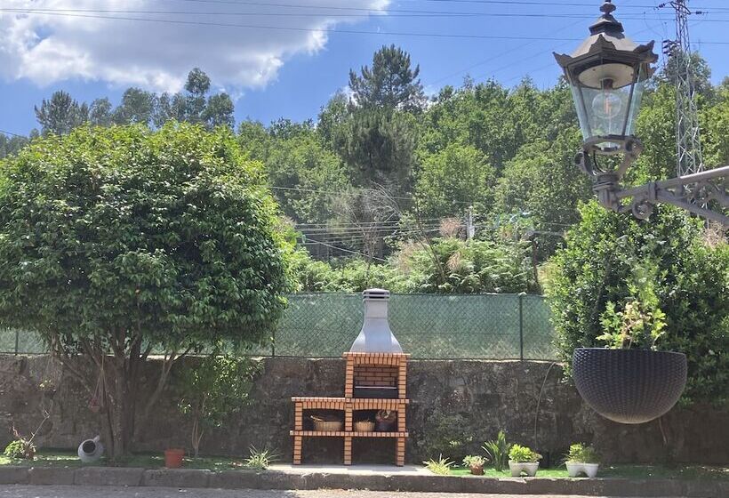 פנסיון Bergui Guesthouse