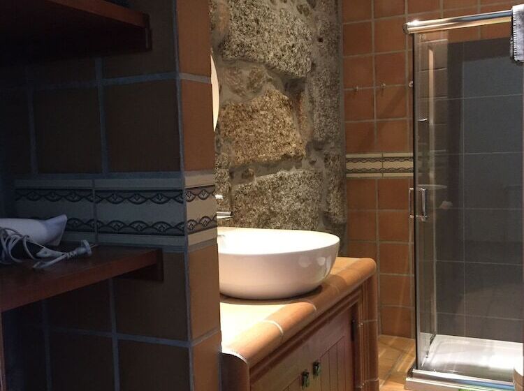 פנסיון Bergui Guesthouse