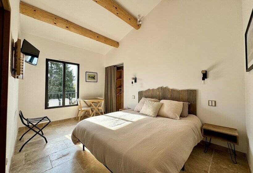 膳宿费 Mas Campau