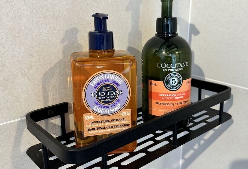 膳宿费 Mas Campau