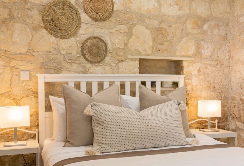 Pensionat Phaedrus Living Luxury Stone House Armou