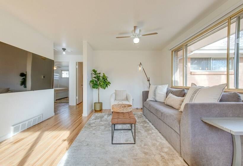 12 Mi To Red Rocks: Pet Friendly Arvada Home!