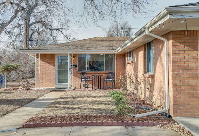 12 Mi To Red Rocks: Pet Friendly Arvada Home!