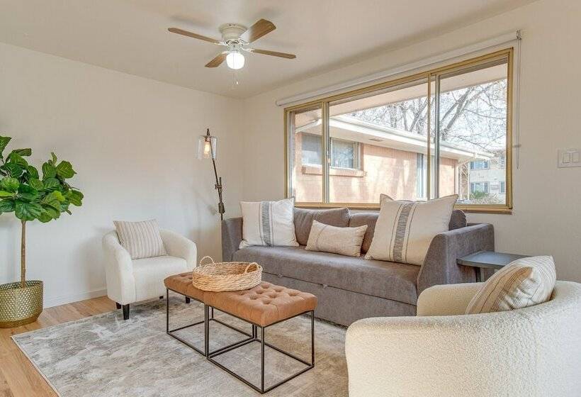 12 Mi To Red Rocks: Pet Friendly Arvada Home!