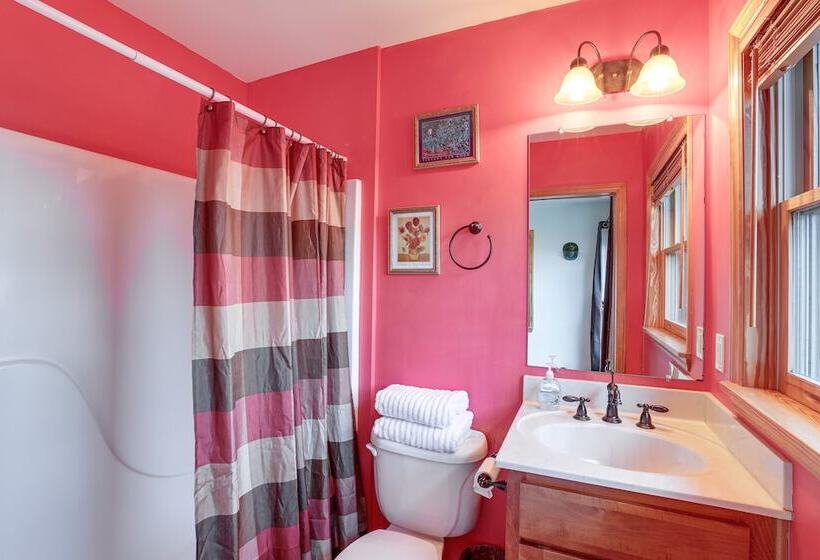 Piney Creek Vacation Rental ~ 5 Mi To New River!