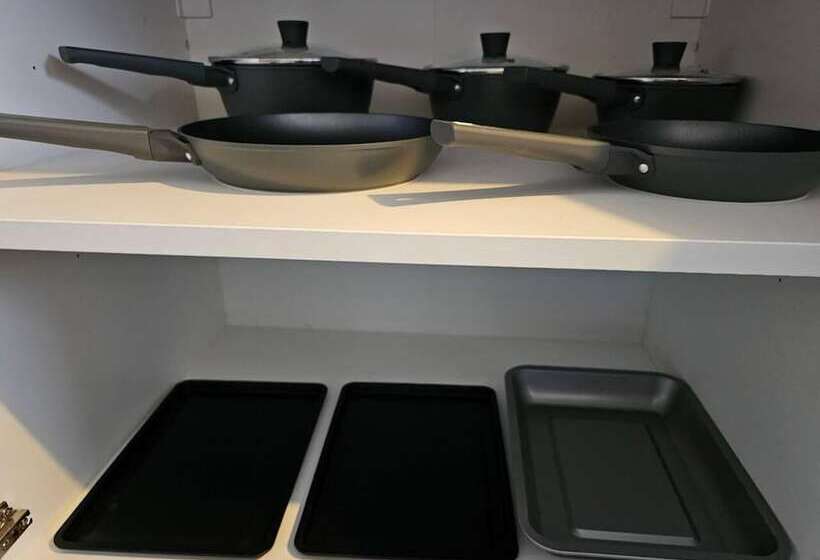 إقامة Immaculate 3bedroom House In Birmingham