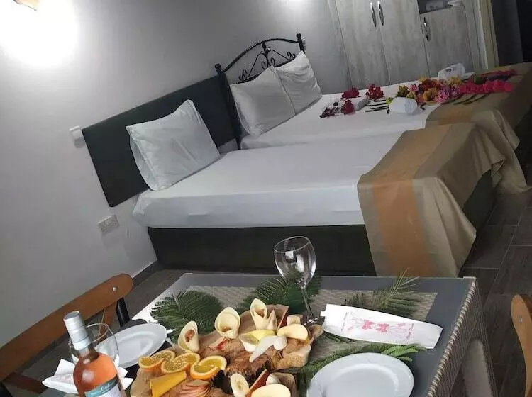 リゾートホテル Ardıc Agacı Tatil Köyü