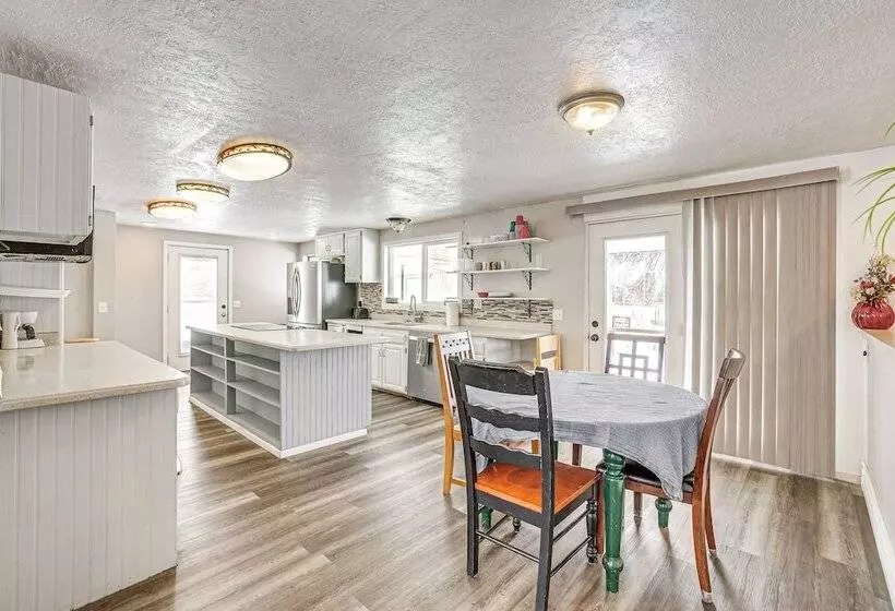 Roomy Cedar City Home: Fenced Yard, Pets Welcome!