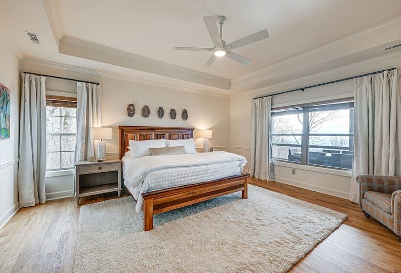 Sapphire Mountaintop Cabin W/ Views & 2 Decks