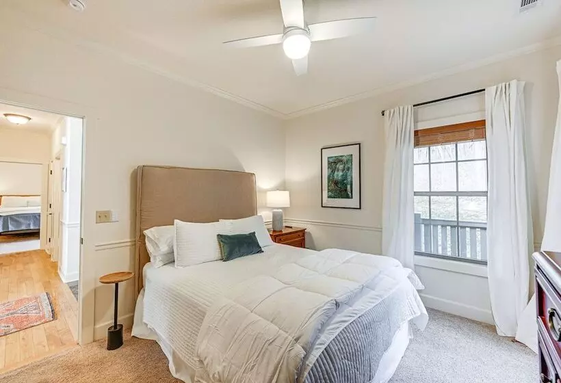 Sapphire Mountaintop Cabin W/ Views & 2 Decks