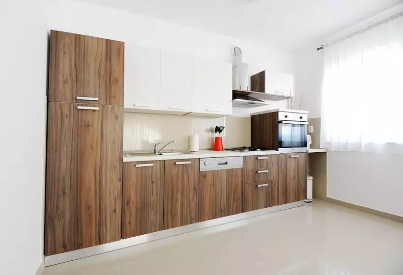 Apartments Hills