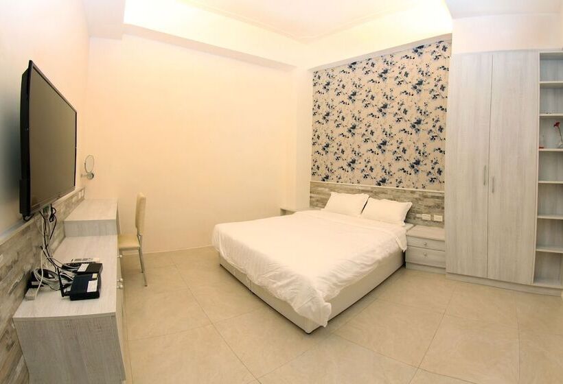 تختخواب و صبحانه E.i.p Stay