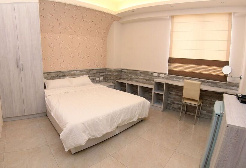 تختخواب و صبحانه E.i.p Stay