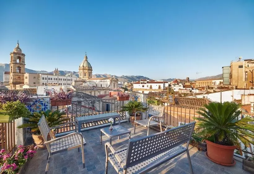 تختخواب و صبحانه La Terrazza Sul Centro