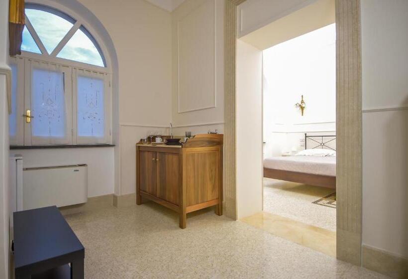 צימר Palazzo Liguori