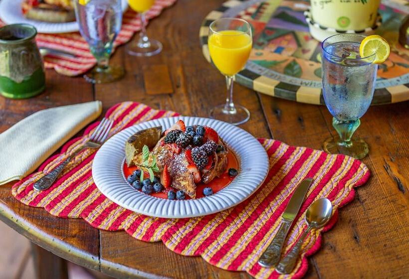 مبيت وإفطار The Lodge At River Run