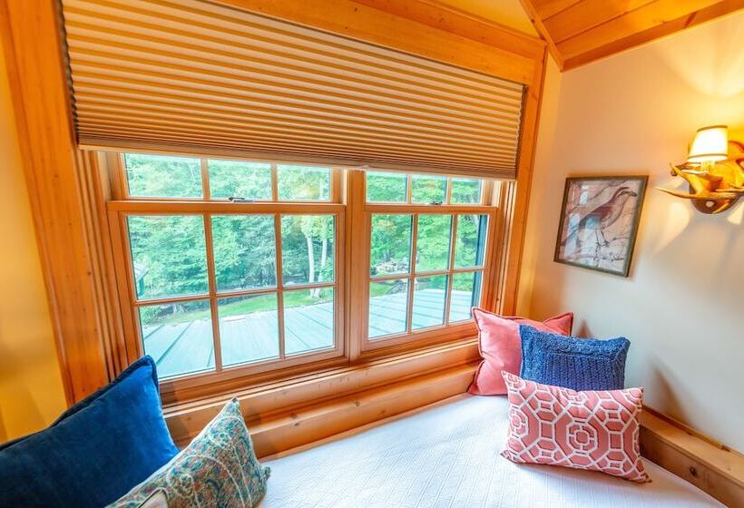 مبيت وإفطار The Lodge At River Run