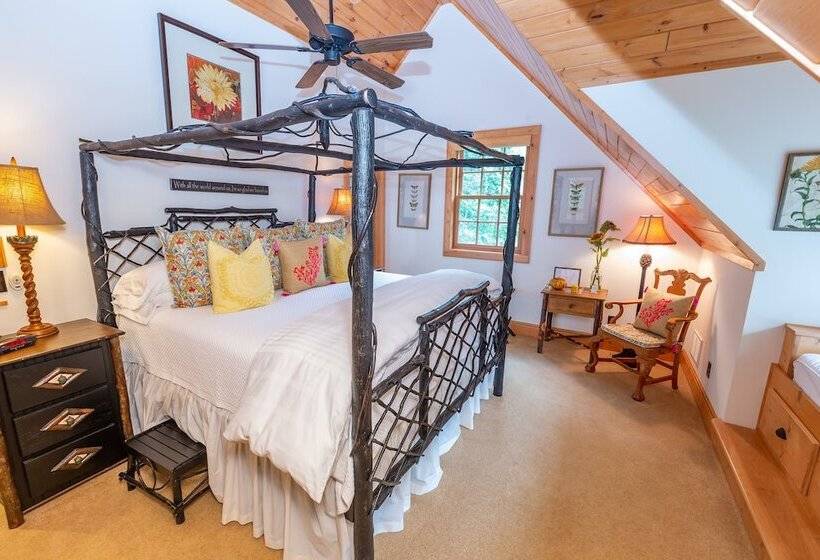 مبيت وإفطار The Lodge At River Run