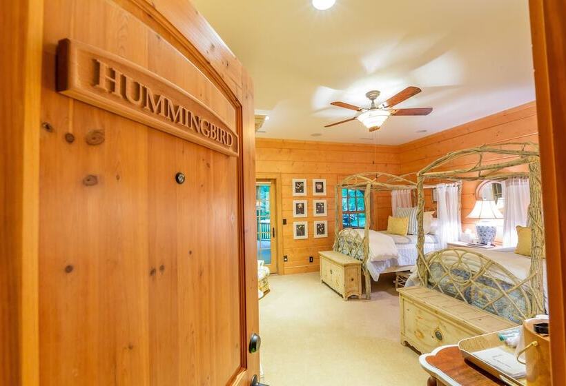 مبيت وإفطار The Lodge At River Run