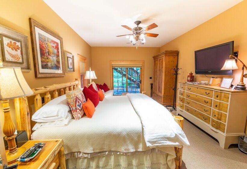 مبيت وإفطار The Lodge At River Run