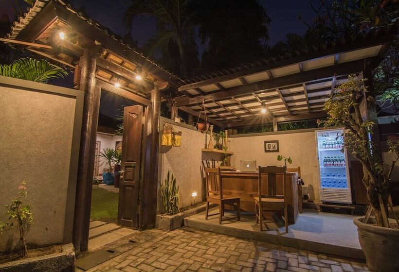 酒店 Bale Seminyak
