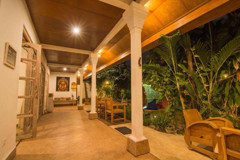 酒店 Bale Seminyak