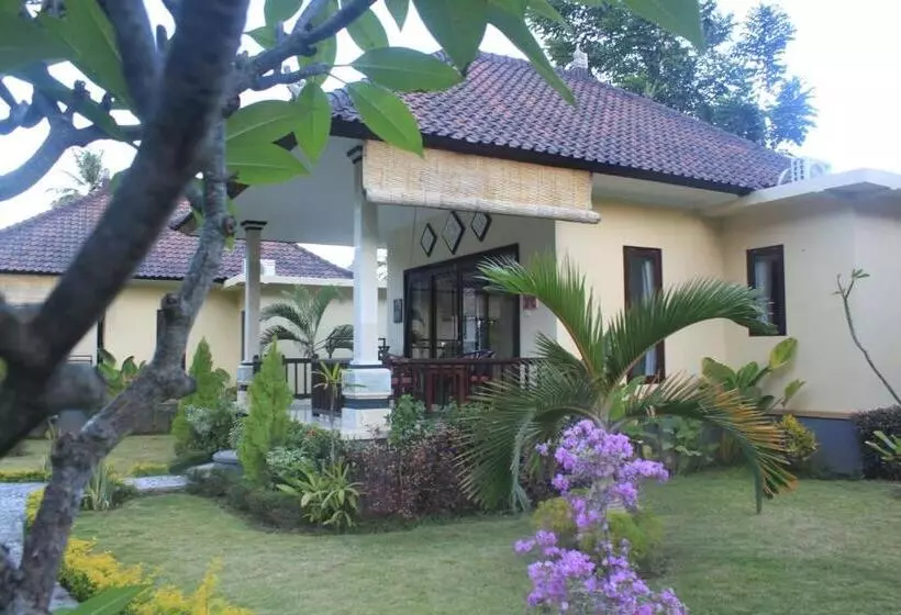 ホテル Bintang Beach Villa