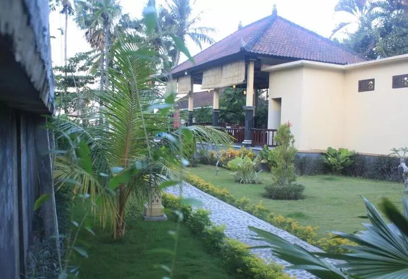 ホテル Bintang Beach Villa