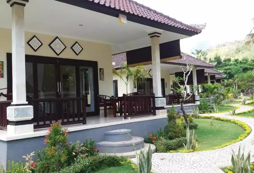ホテル Bintang Beach Villa