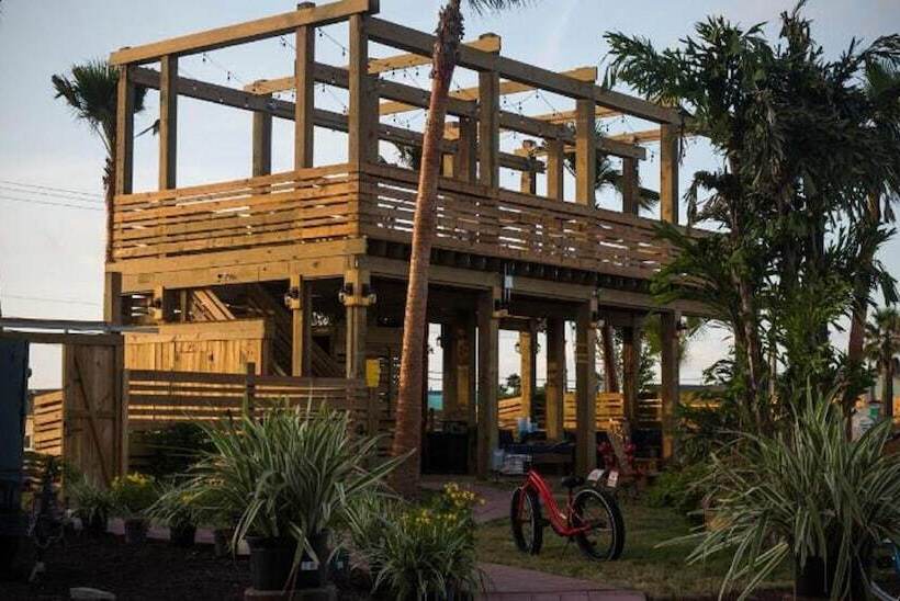 هتل Camp Coyoacan