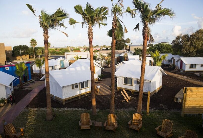 هتل Camp Coyoacan