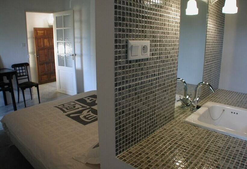 ホテル Chambres D Hôtes Château Beaupré