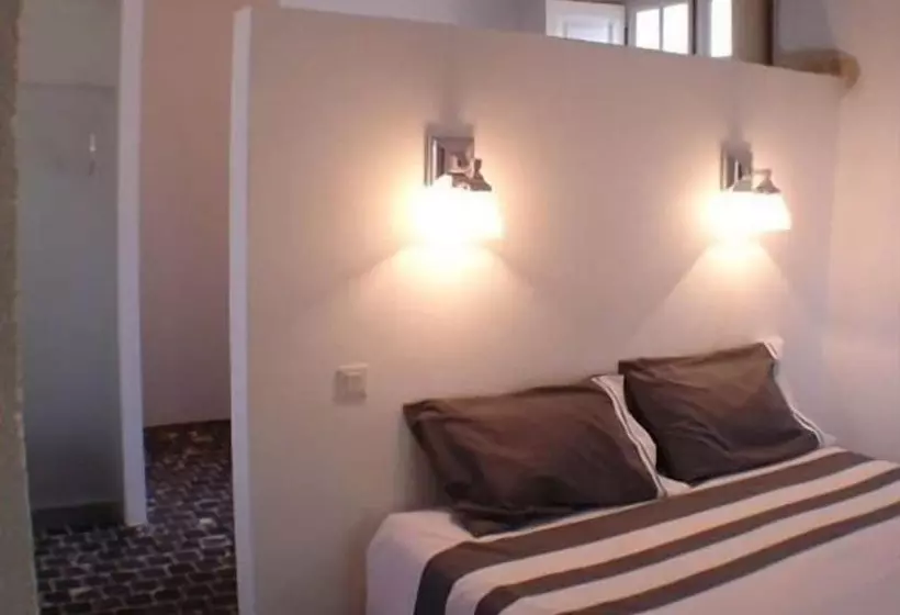 ホテル Chambres D Hôtes Château Beaupré