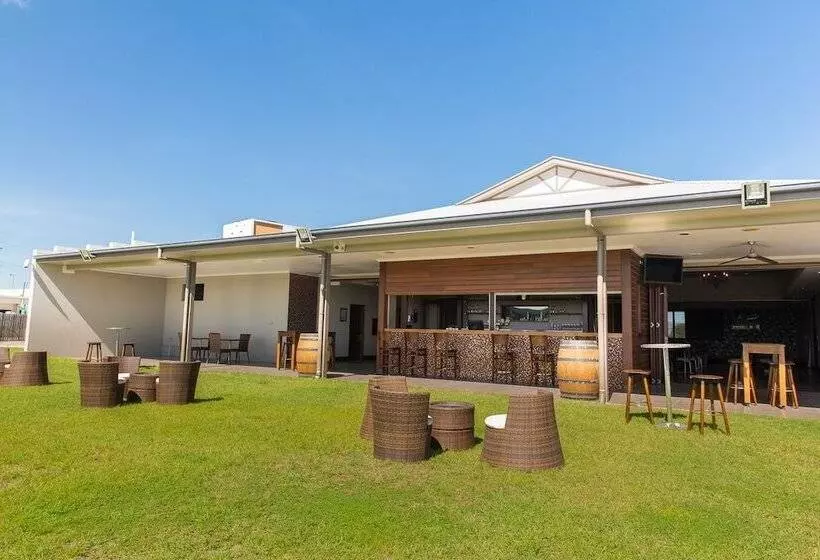 Hotelli Merinda Village