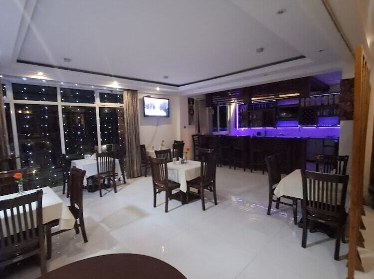 هتل Park Lane Addis