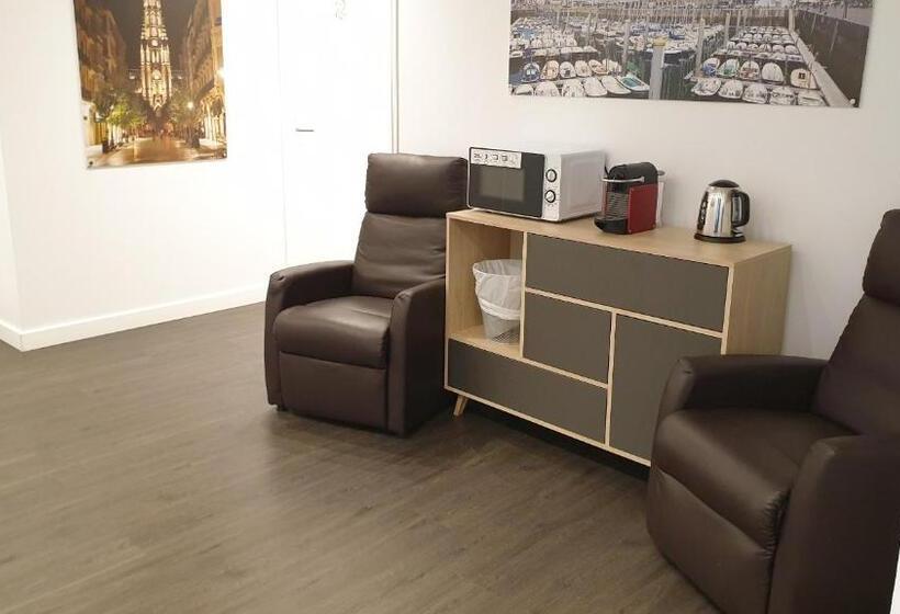 هتل Pensión Riberas Del Urumea