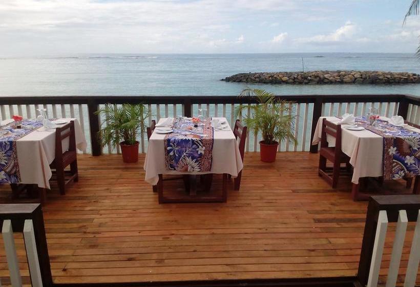 هتل Vacations Beach Fale