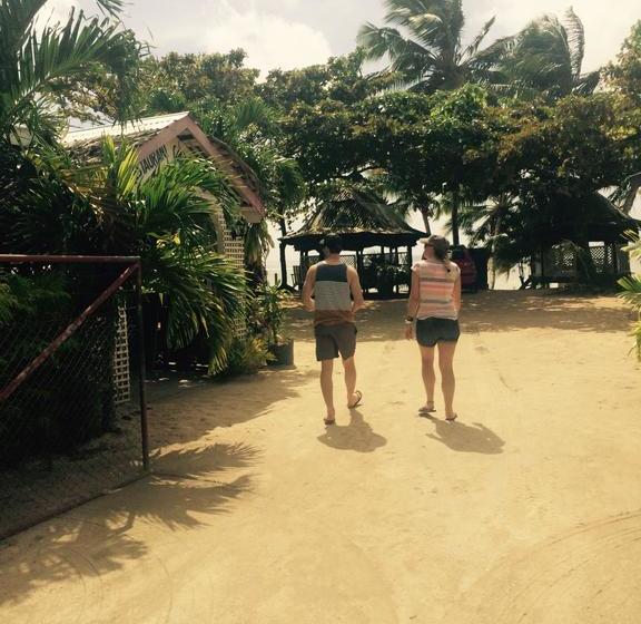 هتل Vacations Beach Fale