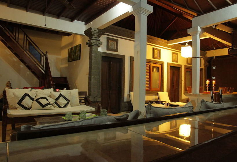 Hotel Villa Shantia Tabanan