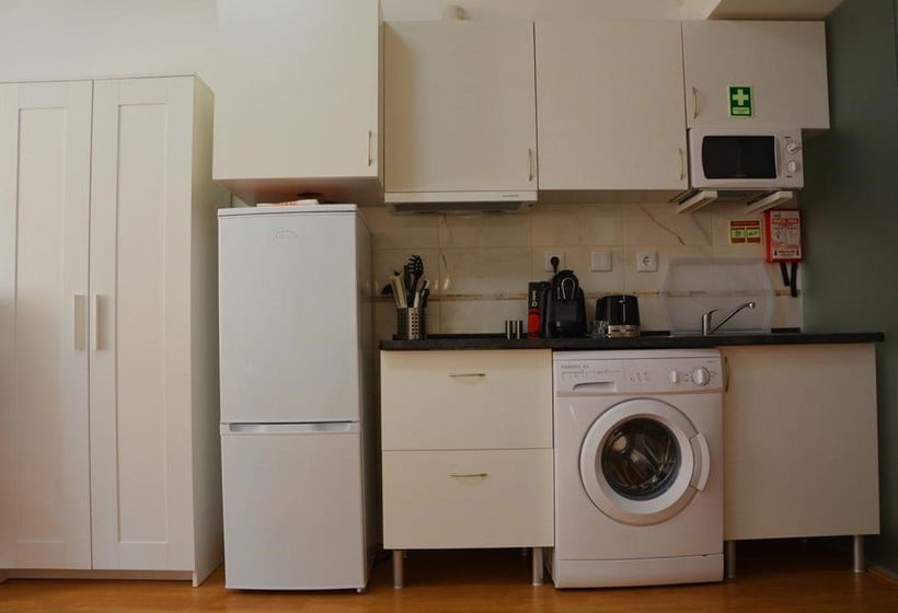 In Lisbon Apartments