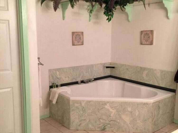 Мотель Ranch House Inn And Suites